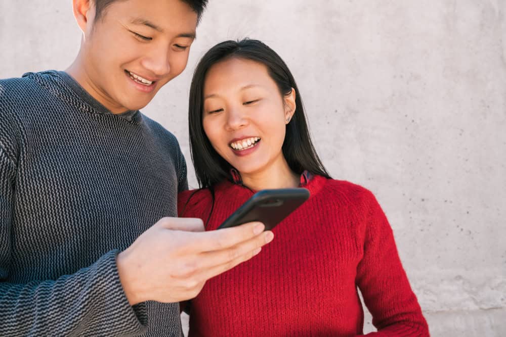 Douyin vs. Xiaohongshu vs. Video Accounts: 2025 Algorithm Differences and Content Strategy Analysis